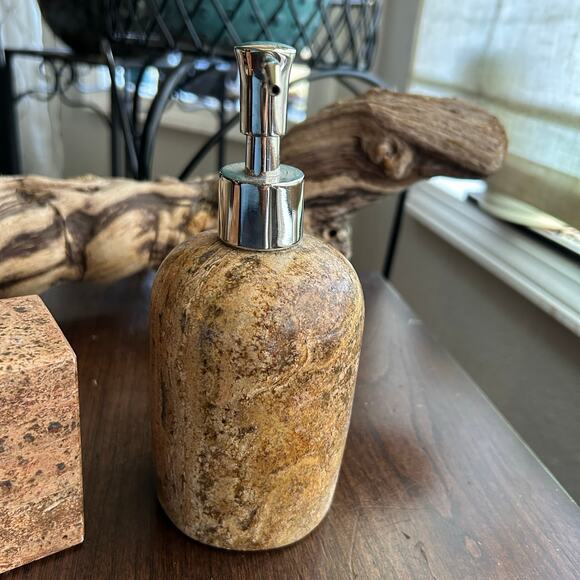 WATERSTONE Travertine Marble Stone Bathroom Set Soap Dispenser toothbrush holder - Picture 4 of 16